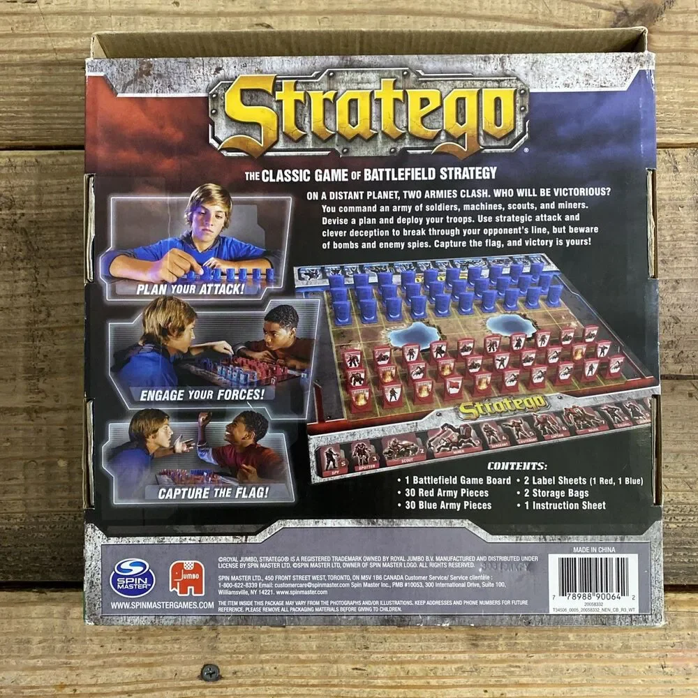 STRATEGO Sci Fi Edition Battlefield Strategy Board Game Same Day Shipping!
